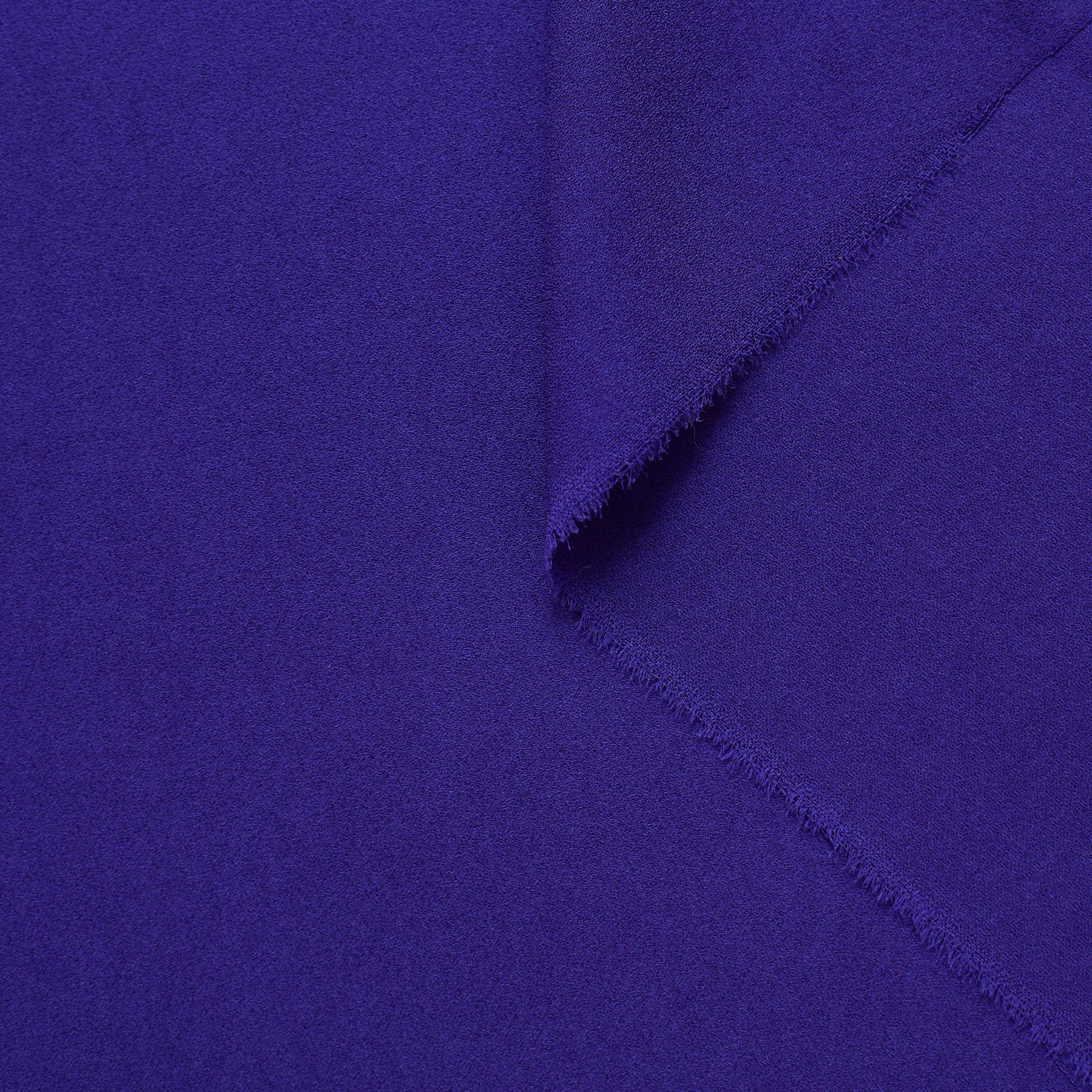 T21B00459 | Silk and Viscose Crepe
