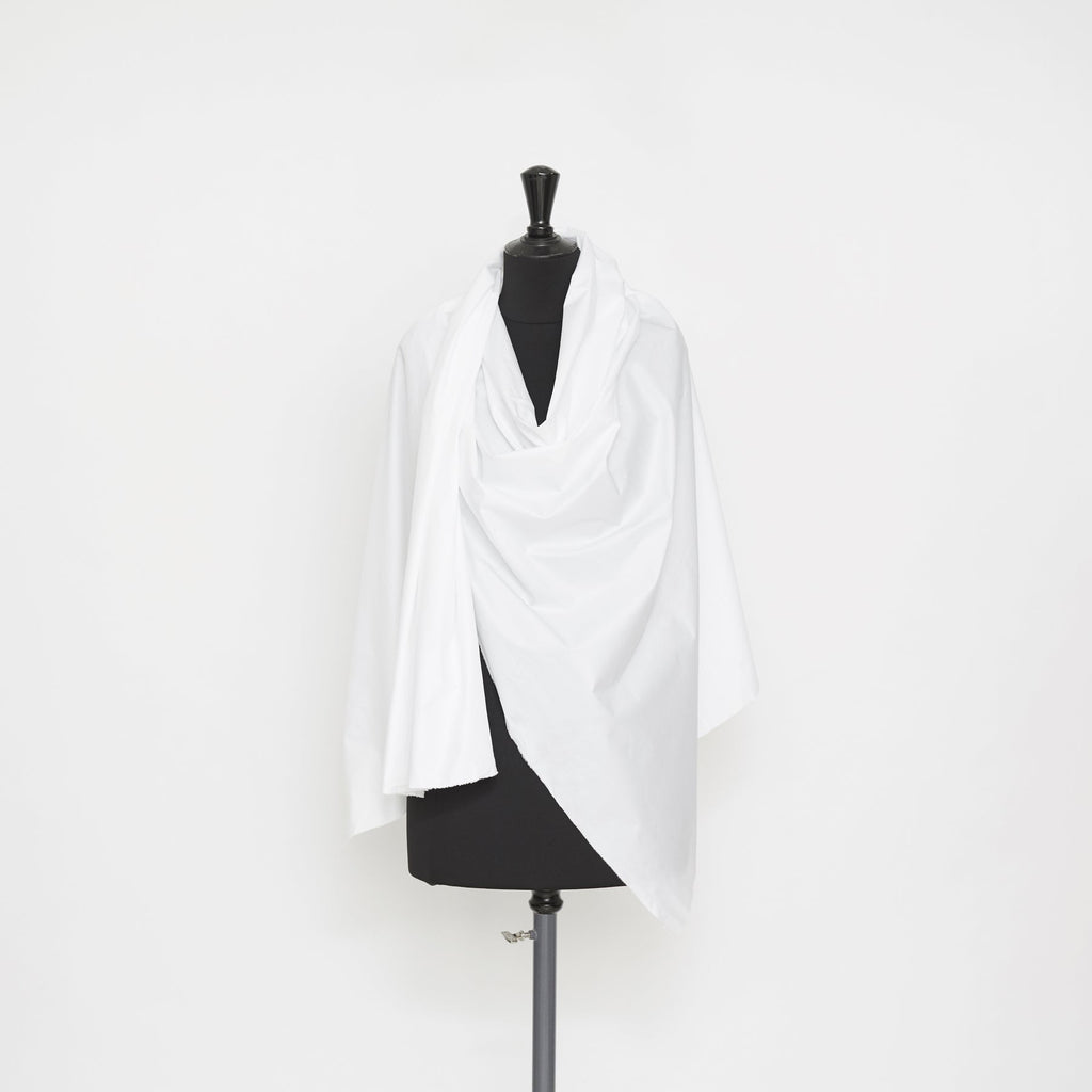 T21B00464 | Lustre Cotton Poplin