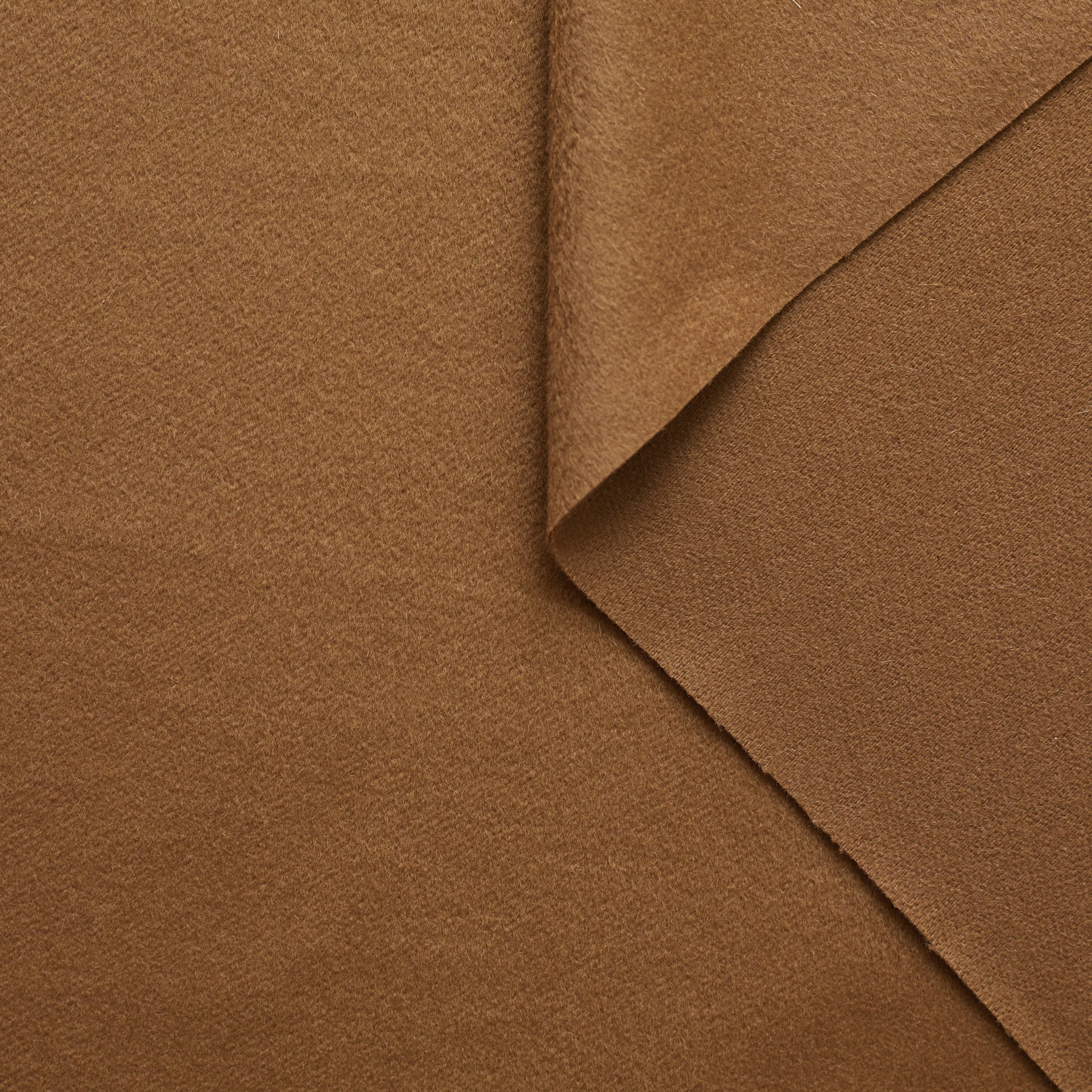 T21B00468 | Wool & Cashmere Drap